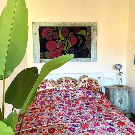 Apartman Lovely Cosy Art Flat